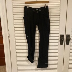 Columbia Omni-shield Drawstring Adjustable Length Pants in Black Size 4